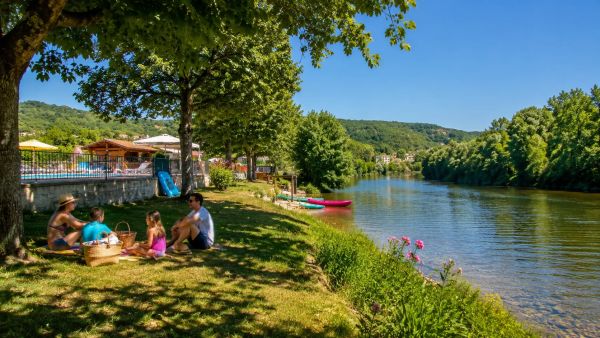 Vivre des moments inoubliables au bord de la rivière Dordogne