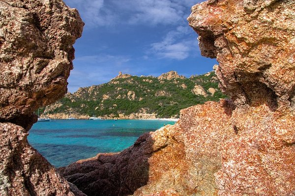 Guide complet pour visiter Ghisonaccia, le joyau méconnu de la Corse