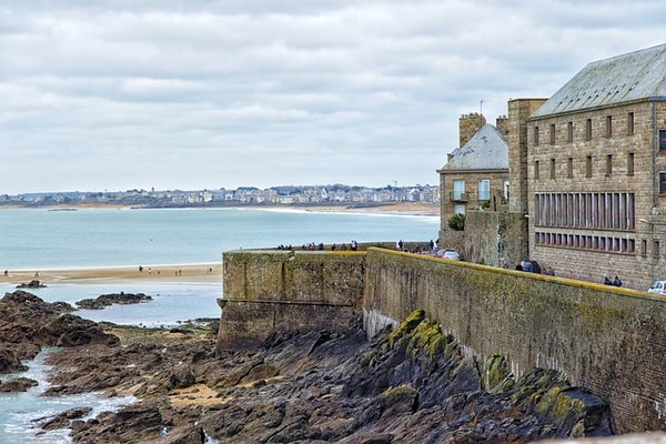 Trouver un camping 4 étoiles proche de Saint-Malo