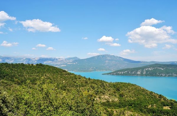 Quelle location  de camping choisir en Provence?