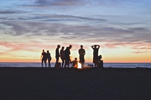10 raisons de choisir un camping familial en Ardèche au bord de la rivière pour vos prochaines vacances